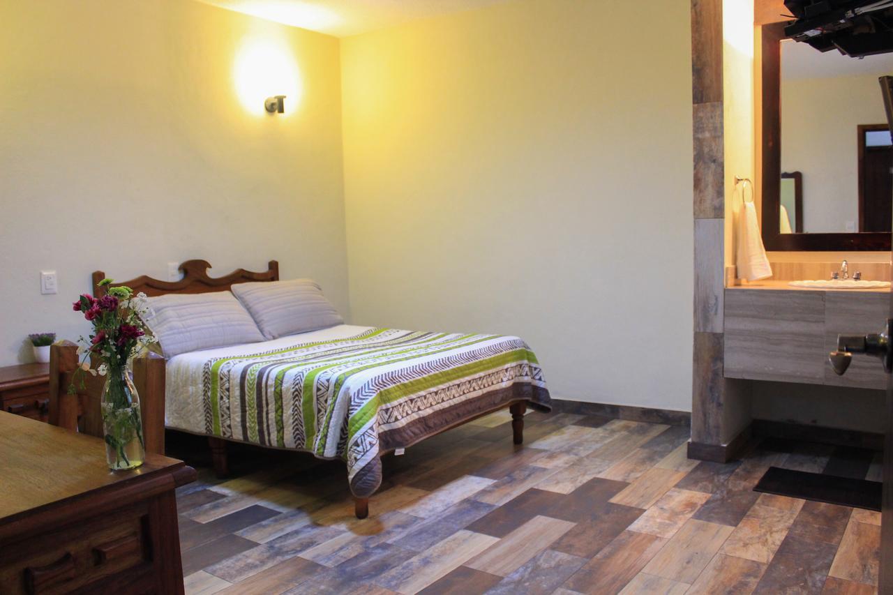 Hotel La Merced Morelia Esterno foto