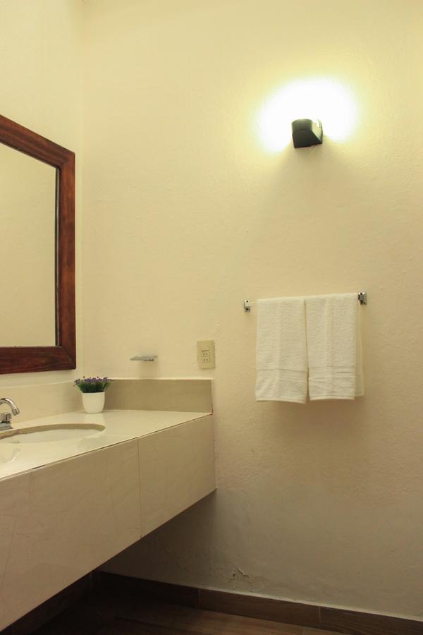 Hotel La Merced Morelia Esterno foto